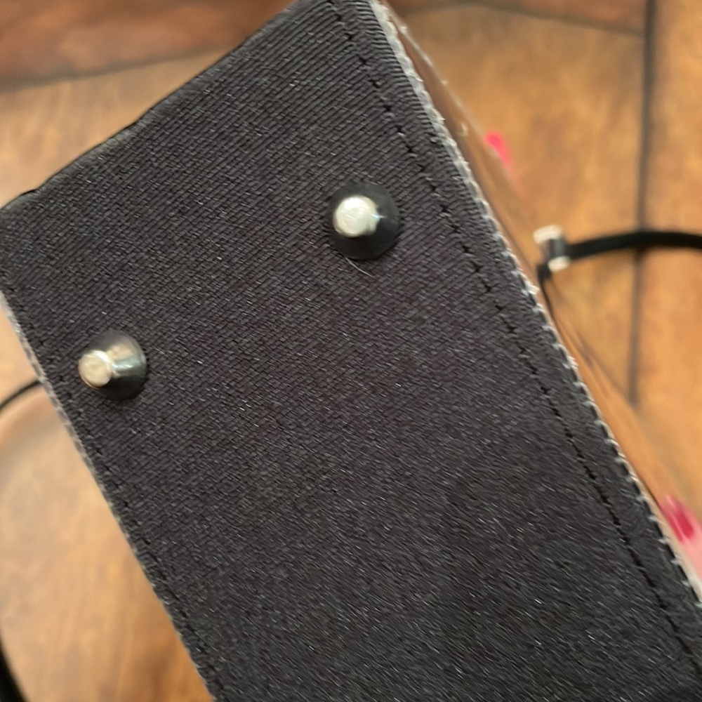 Black Display Purse - Picture 7 of 7